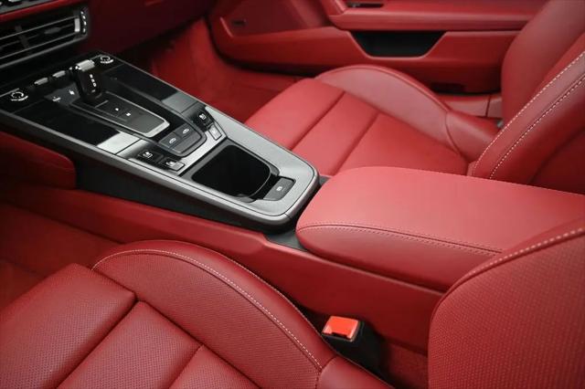2024 Porsche 911 Targa 4S