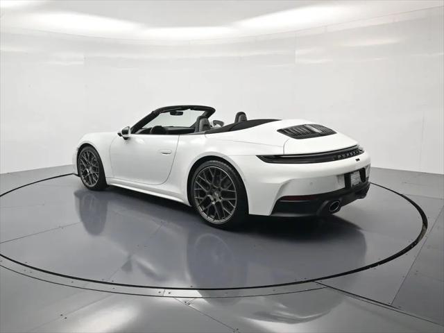 2025 Porsche 911 Carrera Cabriolet