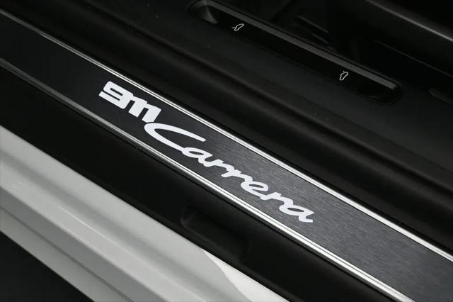 2025 Porsche 911 Carrera Cabriolet