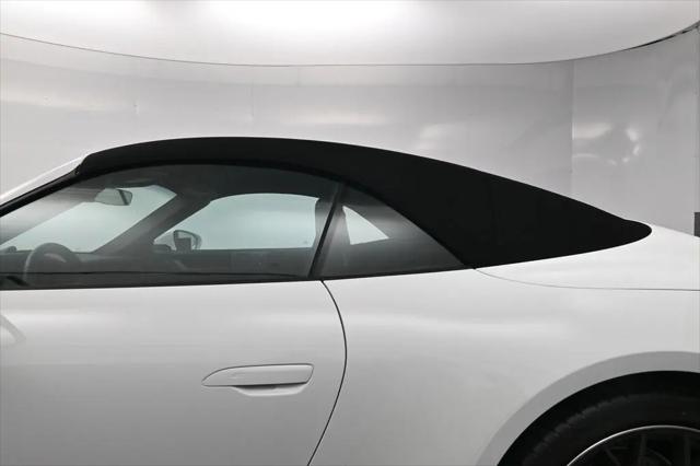 2025 Porsche 911 Carrera Cabriolet