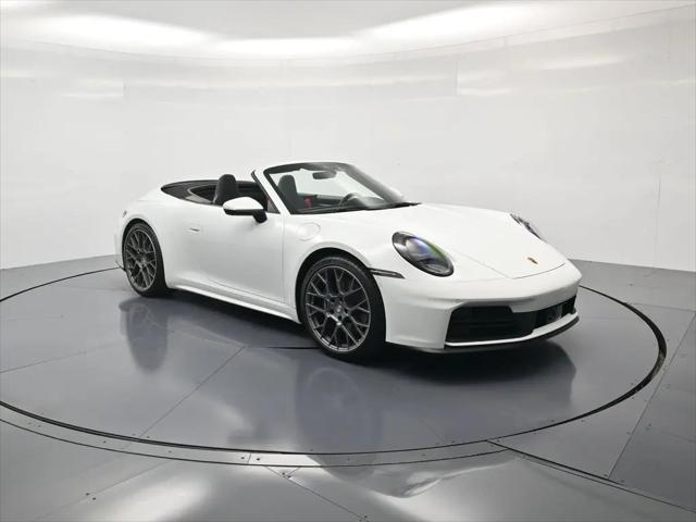 2025 Porsche 911 Carrera Cabriolet