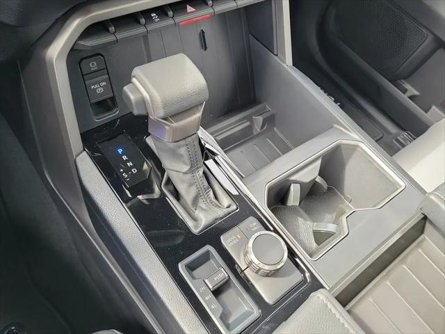 2026 Toyota Tundra SR5 CrewMax 5.5' Bed