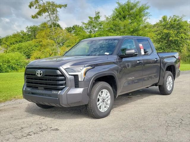 2026 Toyota Tundra SR5 CrewMax 5.5' Bed