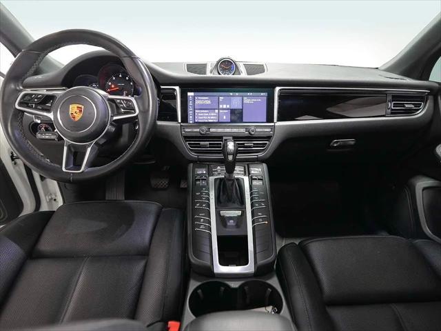 2019 Porsche Macan Macan