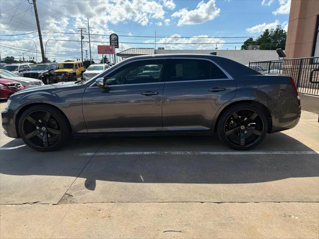 2018 Chrysler 300 Touring