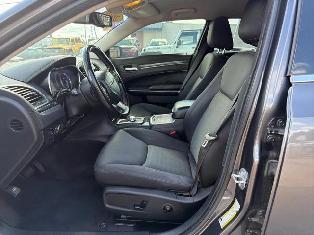2018 Chrysler 300 Touring
