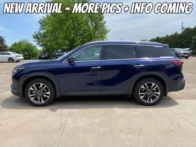 2023 INFINITI QX60 LUXE AWD