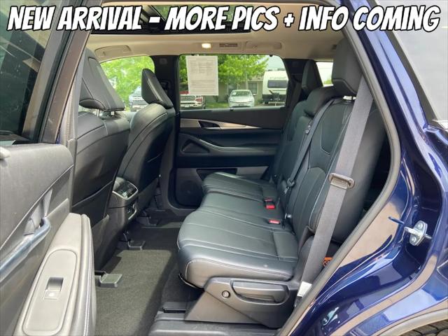 2023 INFINITI QX60 LUXE AWD