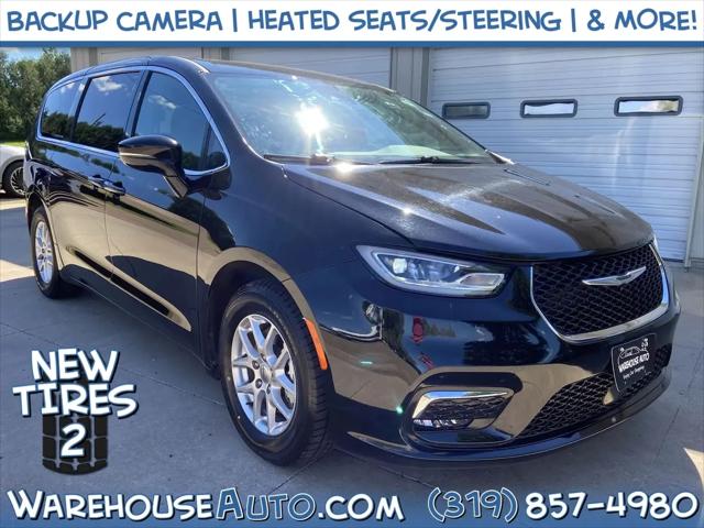 2025 Chrysler Pacifica Select for sale in Swisher, IA