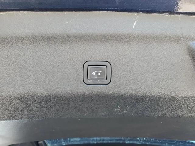 2023 GMC Yukon XL 4WD Denali
