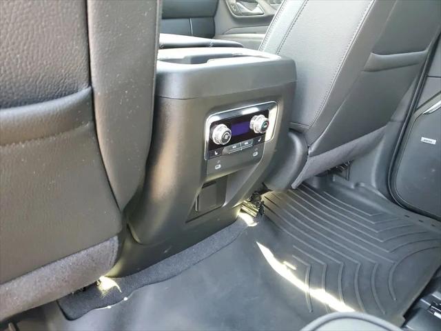 2023 GMC Yukon XL 4WD Denali