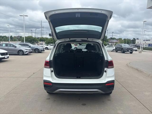 2023 Volkswagen Taos 1.5T S