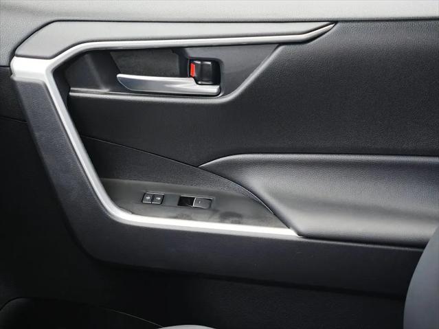 2025 Toyota RAV4 Hybrid XLE Premium