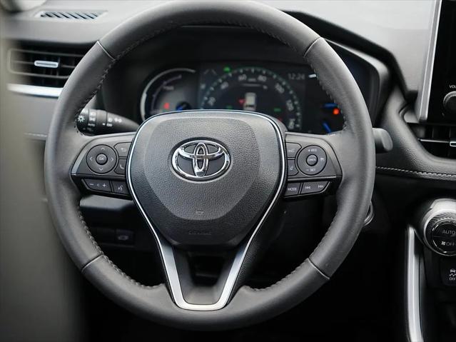 2025 Toyota RAV4 Hybrid XLE Premium