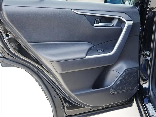 2025 Toyota RAV4 Hybrid XLE Premium