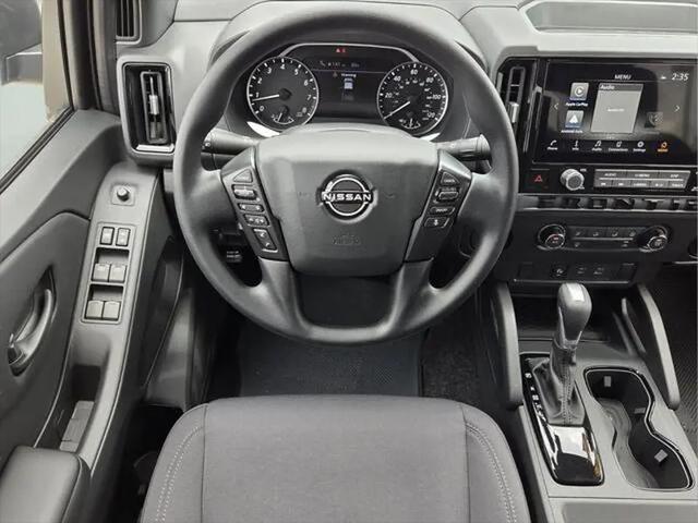 2026 Nissan Frontier Crew Cab SV 4x2