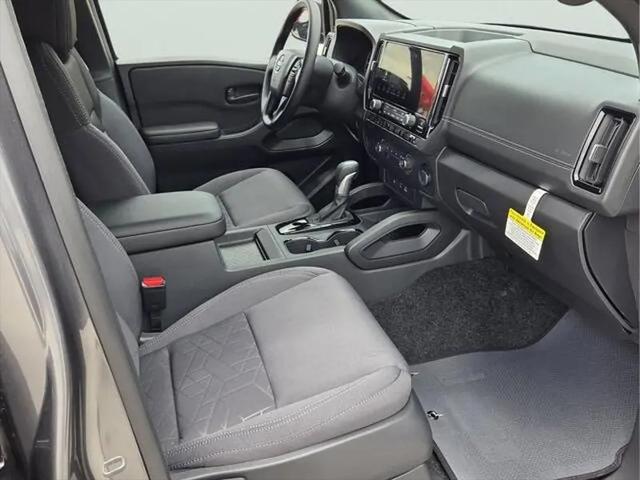 2026 Nissan Frontier Crew Cab SV 4x2