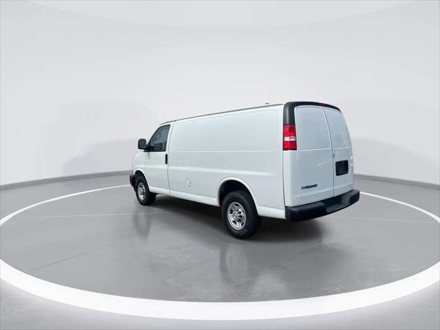2020 Chevrolet Express Cargo Van RWD 2500 Regular Wheelbase WT
