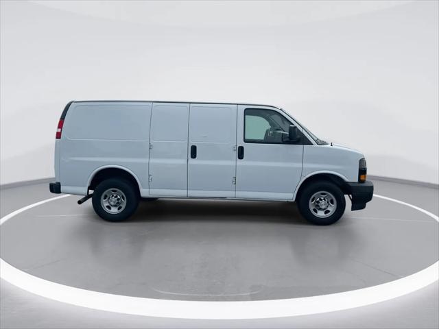 2020 Chevrolet Express Cargo Van RWD 2500 Regular Wheelbase WT
