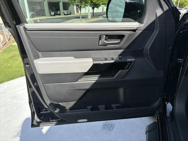 2025 Toyota Tundra Limited CrewMax 6.4' Bed