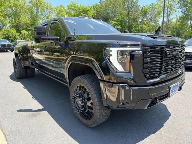 2025 GMC Sierra 3500HD 4WD Crew Cab Long Bed Denali Ultimate