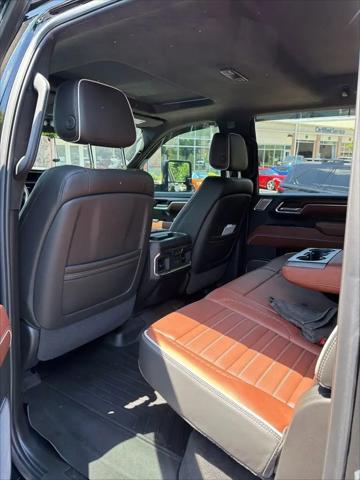 2025 GMC Sierra 3500HD 4WD Crew Cab Long Bed Denali Ultimate