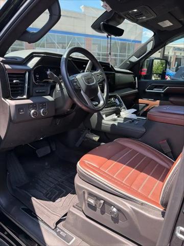 2025 GMC Sierra 3500HD 4WD Crew Cab Long Bed Denali Ultimate