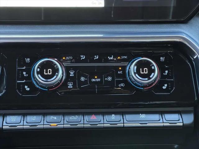 2025 GMC Sierra 3500HD 4WD Crew Cab Long Bed Denali Ultimate