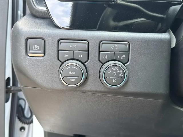 2026 Chevrolet Silverado 1500 4WD Crew Cab Short Bed RST