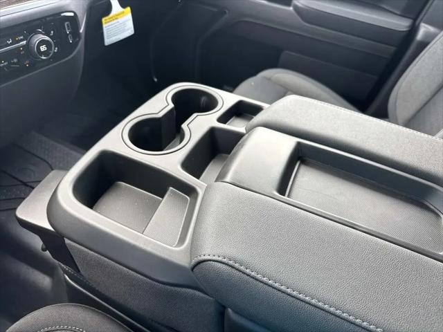 2026 Chevrolet Silverado 1500 4WD Crew Cab Short Bed RST