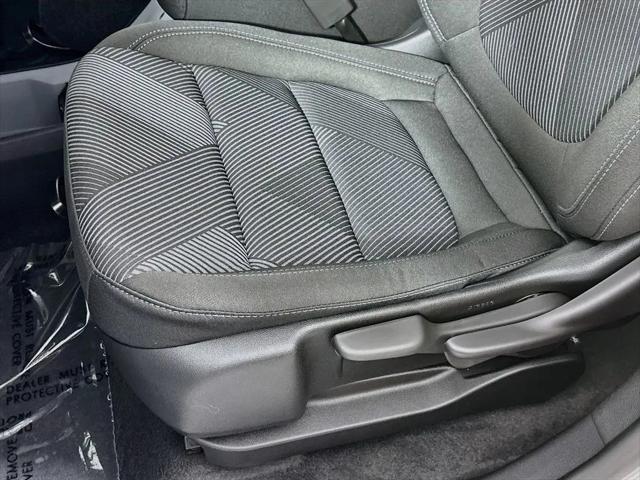2027 Chevrolet Bolt LT FWD