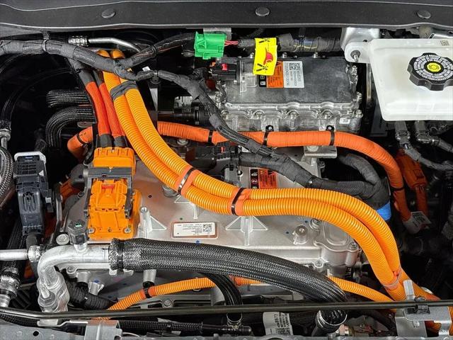 2027 Chevrolet Bolt LT FWD