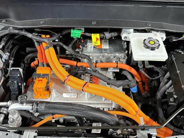 2027 Chevrolet Bolt LT FWD