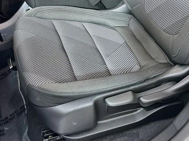 2027 Chevrolet Bolt LT FWD