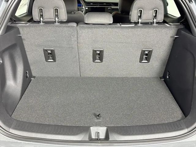 2027 Chevrolet Bolt LT FWD