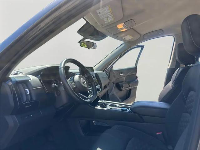 2022 Nissan Pathfinder SV 4WD
