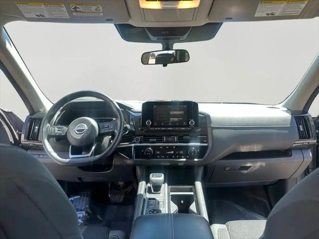 2022 Nissan Pathfinder SV 4WD