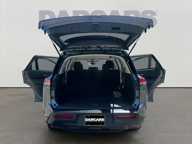 2022 Nissan Pathfinder SV 4WD