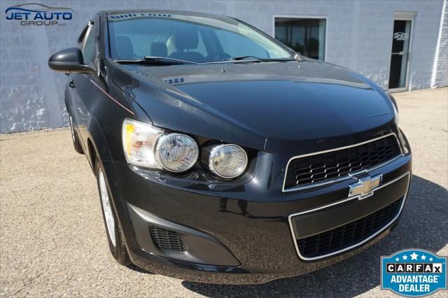 2016 Chevrolet Sonic LT Auto