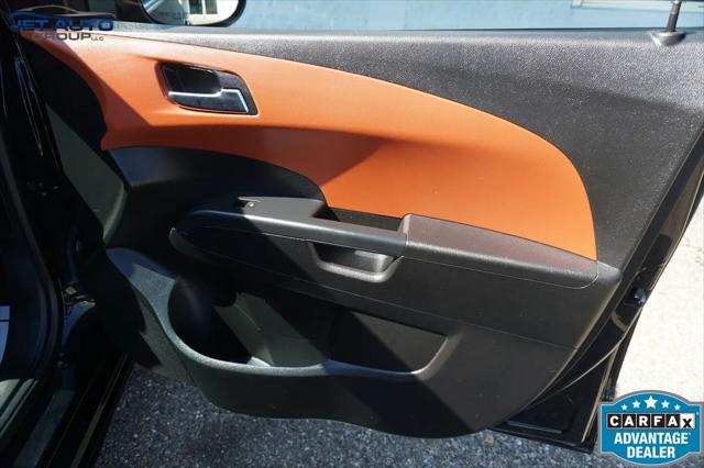 2016 Chevrolet Sonic LT Auto