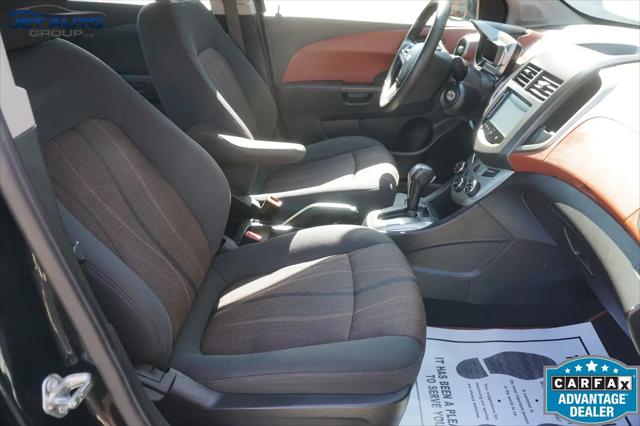 2016 Chevrolet Sonic LT Auto