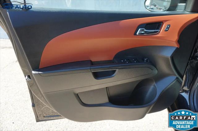 2016 Chevrolet Sonic LT Auto