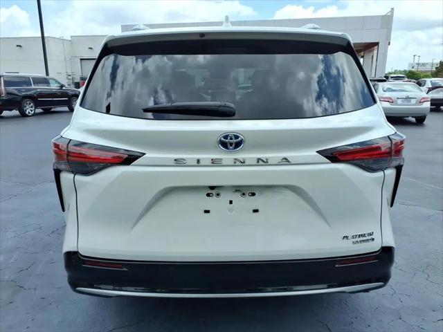 2022 Toyota Sienna Platinum