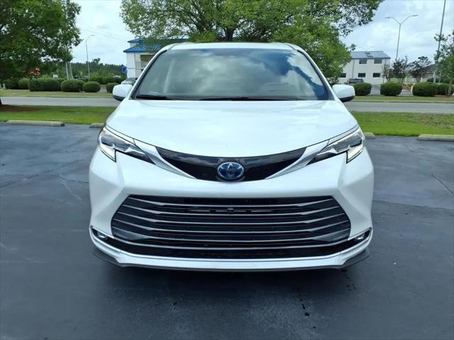 2022 Toyota Sienna Platinum