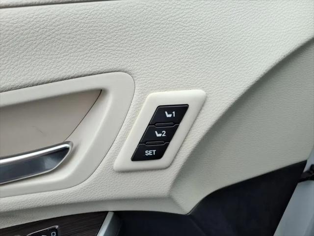 2022 Toyota Sienna Platinum