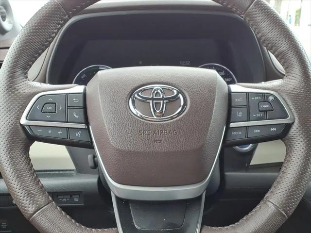 2022 Toyota Sienna Platinum