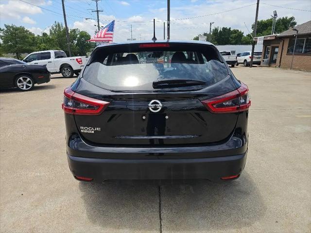 2022 Nissan Rogue Sport S FWD Xtronic CVT