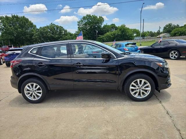 2022 Nissan Rogue Sport S FWD Xtronic CVT