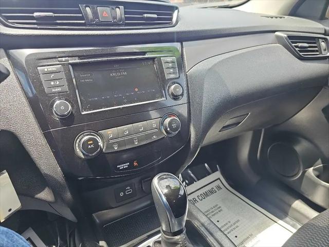 2022 Nissan Rogue Sport S FWD Xtronic CVT