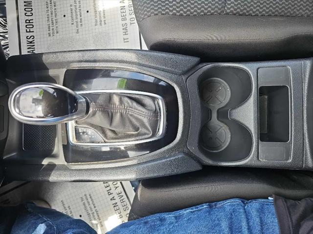 2022 Nissan Rogue Sport S FWD Xtronic CVT